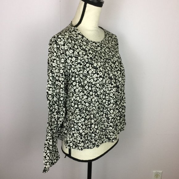 GAP Blouse Tiered Top Size L Womans Black White Floral Rayon 3/4 Sleeve Keyhole - Picture 5 of 15